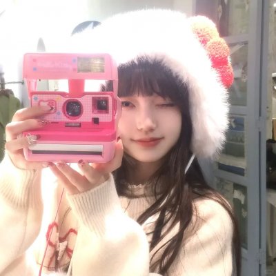 伴游女王 海报
